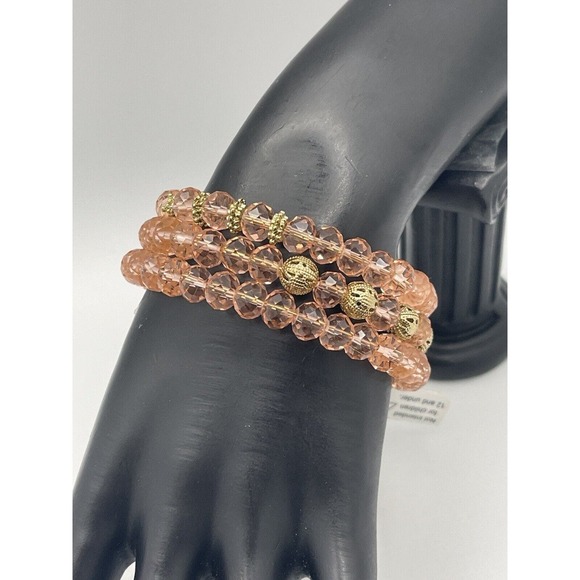 Light Peach Faceted Crystal Beads Memory Wire Wrap Stretchy Bracelet Macy’s $38 - Picture 1 of 4